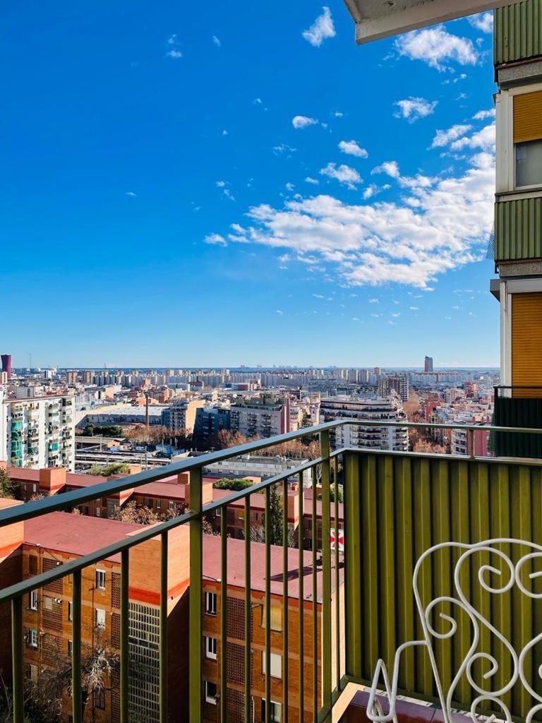 Alojamiento Calma L'Hospitalet de Llobregat Exterior foto